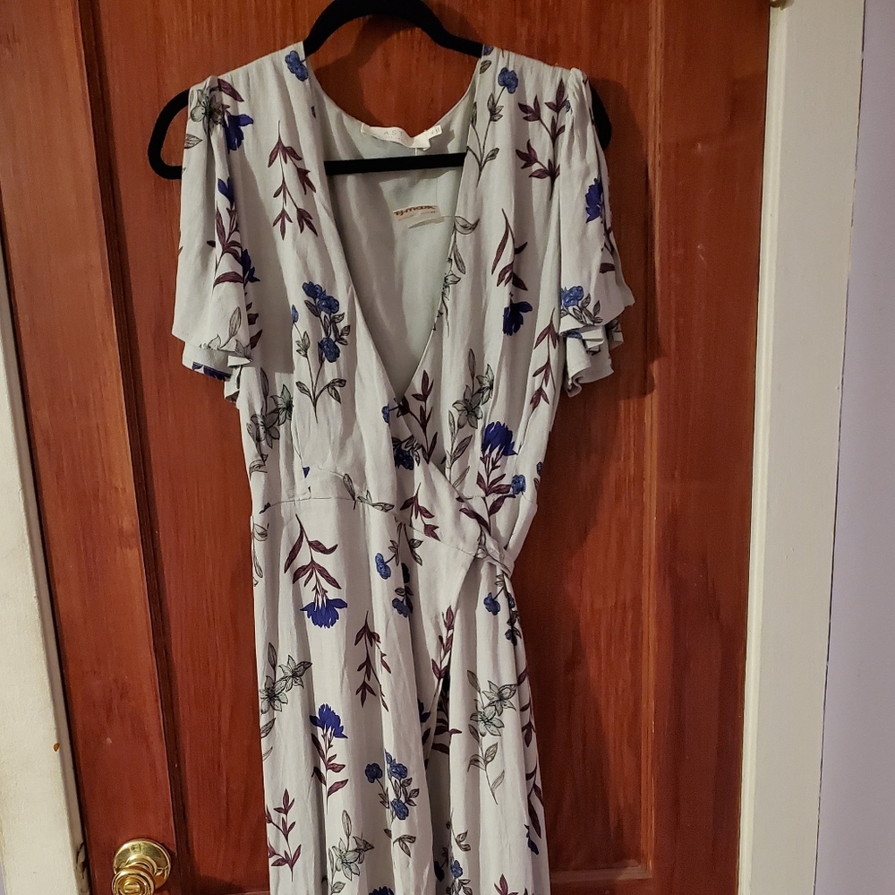 ASTR Floral Midi Wrap Dress